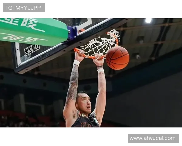 CBA精彩对决山东队迎战北京队直播盛况全程回顾与分析 CBA精彩对决山东队迎战北京队直播盛况全程回顾与分析