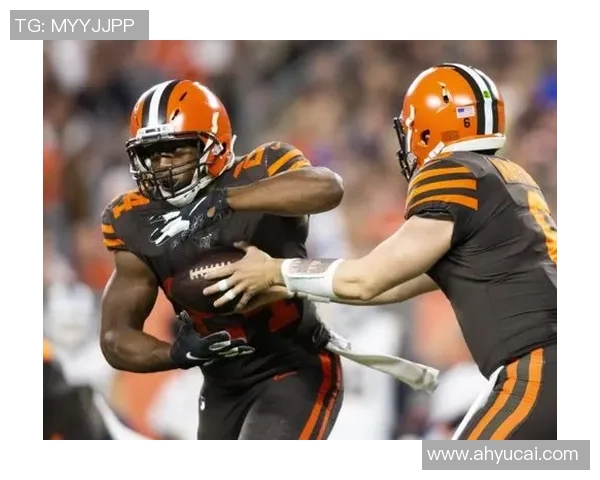 亨克与标准烈日激战正酣谁能在这场对决中笑到最后 亨克与标准烈日激战正酣谁能在这场对决中笑到最后