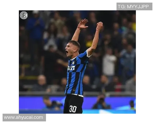 克罗斯:从足球天才到战术大师的华丽转身与不懈追求 克罗斯:从足球天才到战术大师的华丽转身与不懈追求