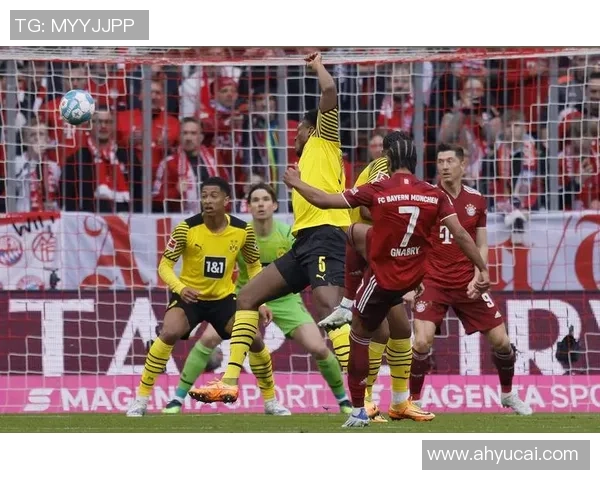 拜仁慕尼黑与多特蒙德巅峰对决谁将赢得德甲荣耀之战 拜仁慕尼黑与多特蒙德巅峰对决谁将赢得德甲荣耀之战