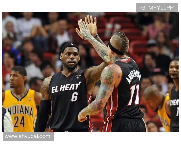 热火与勇士常规赛对决精彩回顾与赛季展望分析